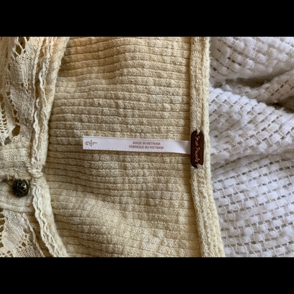 Free people beautiful bohemian top . - Picture 5 of 5